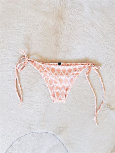 Womens Tie Side & String Bikini Bottoms